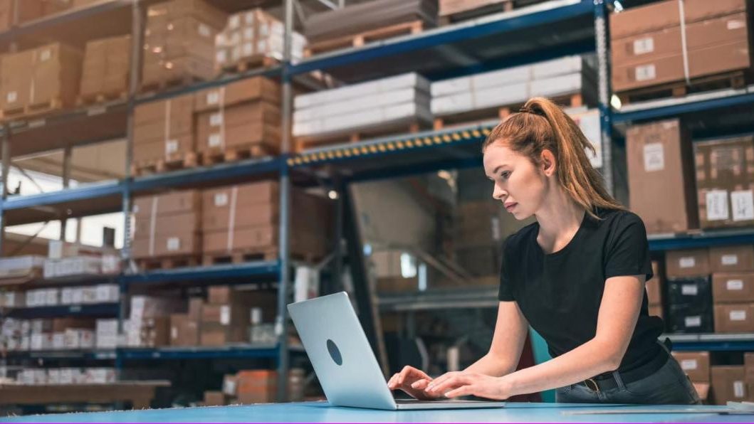 Warehouse operator managing orders on the Shelf Cloud platform